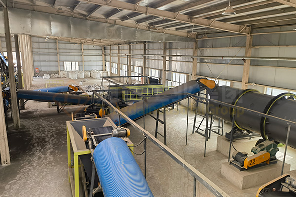 新疆十萬噸有機(jī)無機(jī)復(fù)混肥生產(chǎn)線發(fā)貨