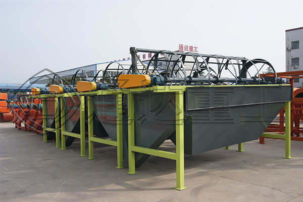 在農村開個有機肥生產廠怎么樣?在農村可以開個小型有機肥加工廠賺錢嗎?